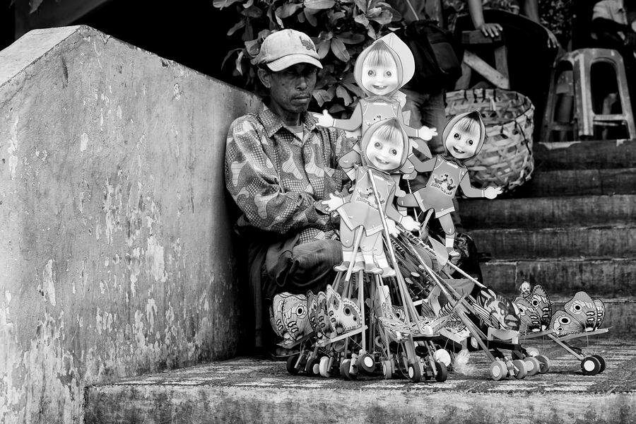 Indonesia 2014 — documentary photograph by Volkan Çolak