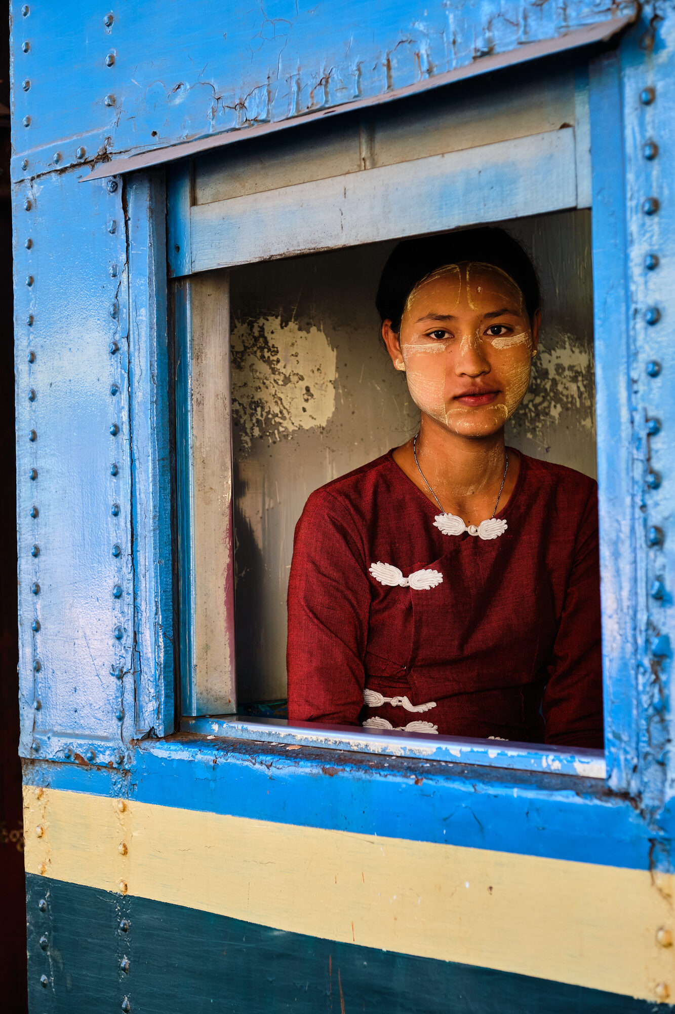 Yangon, Myanmar 2019 — documentary photograph by Volkan Çolak